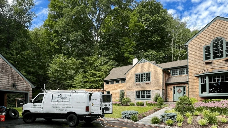 Wickliffe Power Washing power washing crew working in Highland Heights, OH